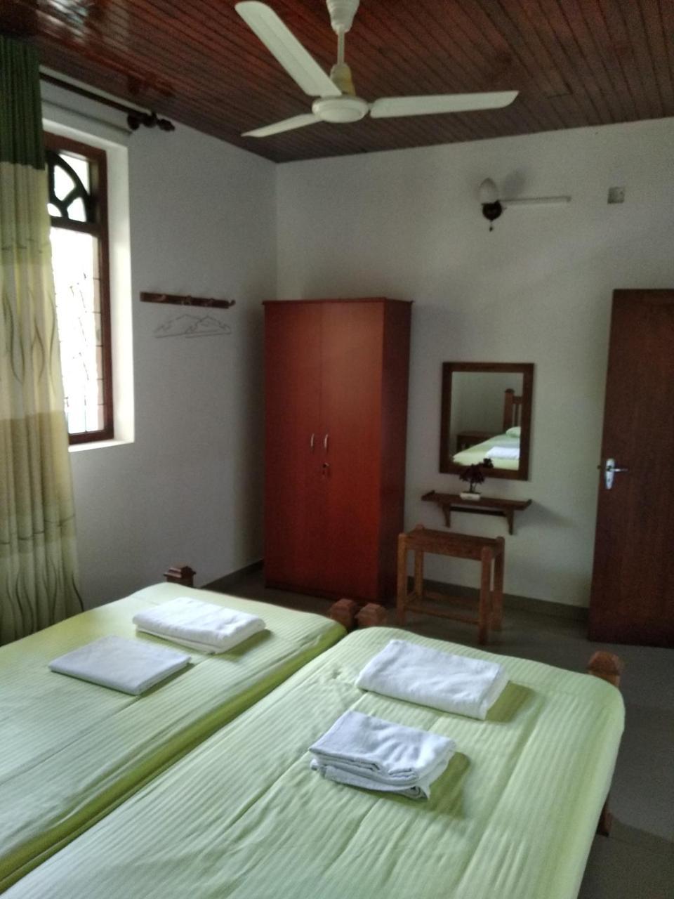 Villa Green White Unawatuna Exterior foto