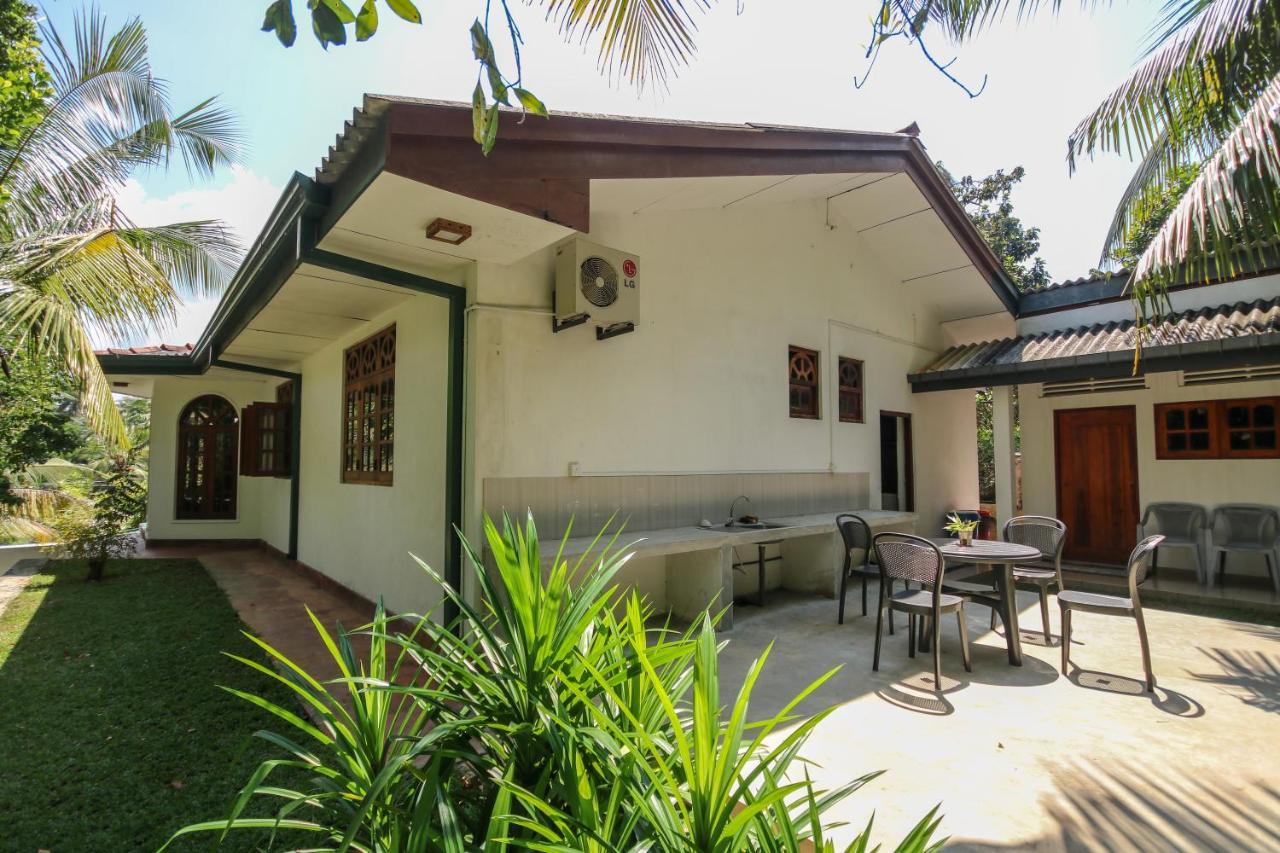 Villa Green White Unawatuna Exterior foto